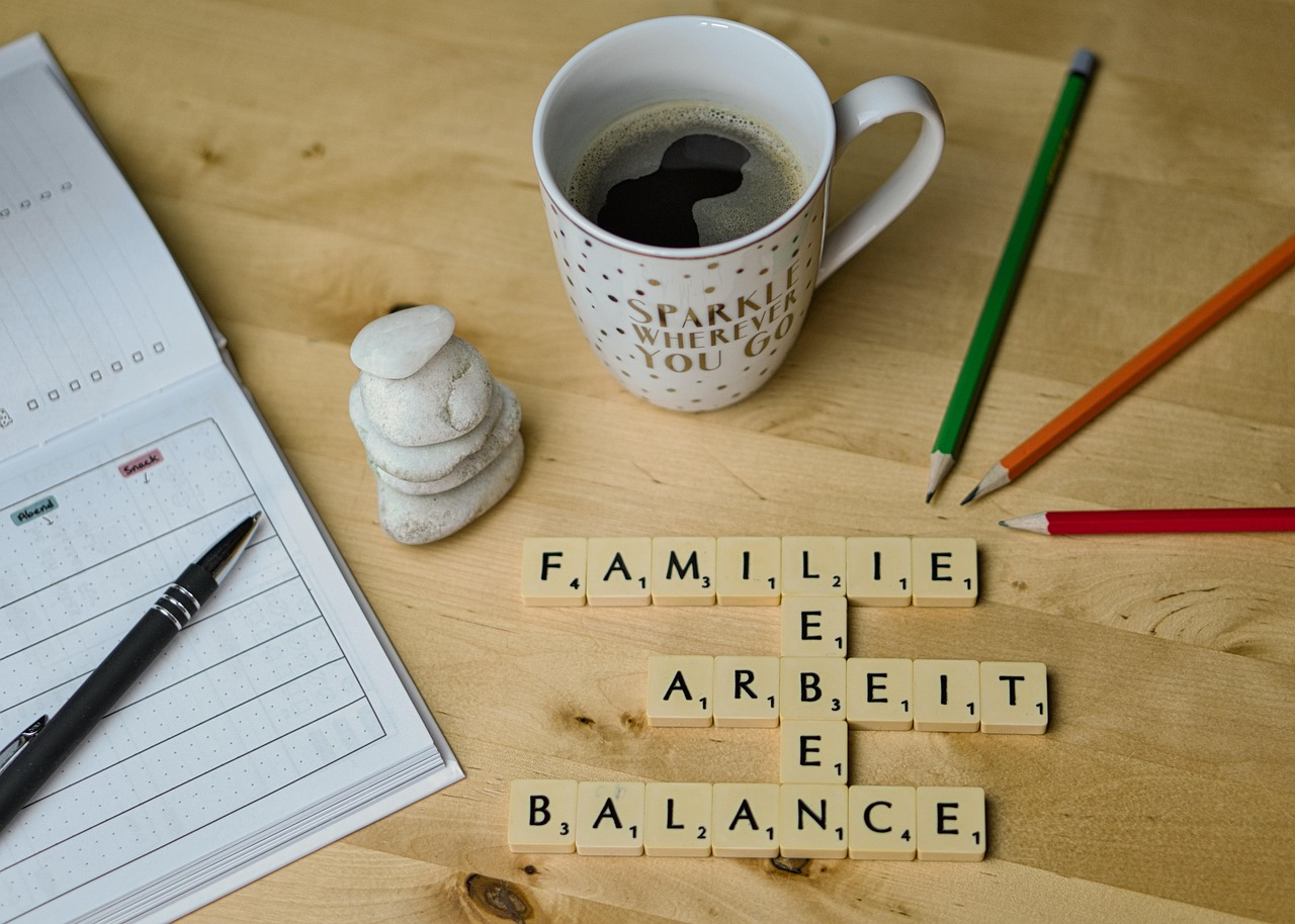 découvrez comment atteindre un équilibre entre vie professionnelle et vie personnelle grâce à des conseils pratiques et des stratégies efficaces pour améliorer votre bien-être et votre productivité.