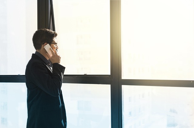 Marketing holistique : comment élaborer une stratégie efficace en 2025 ?