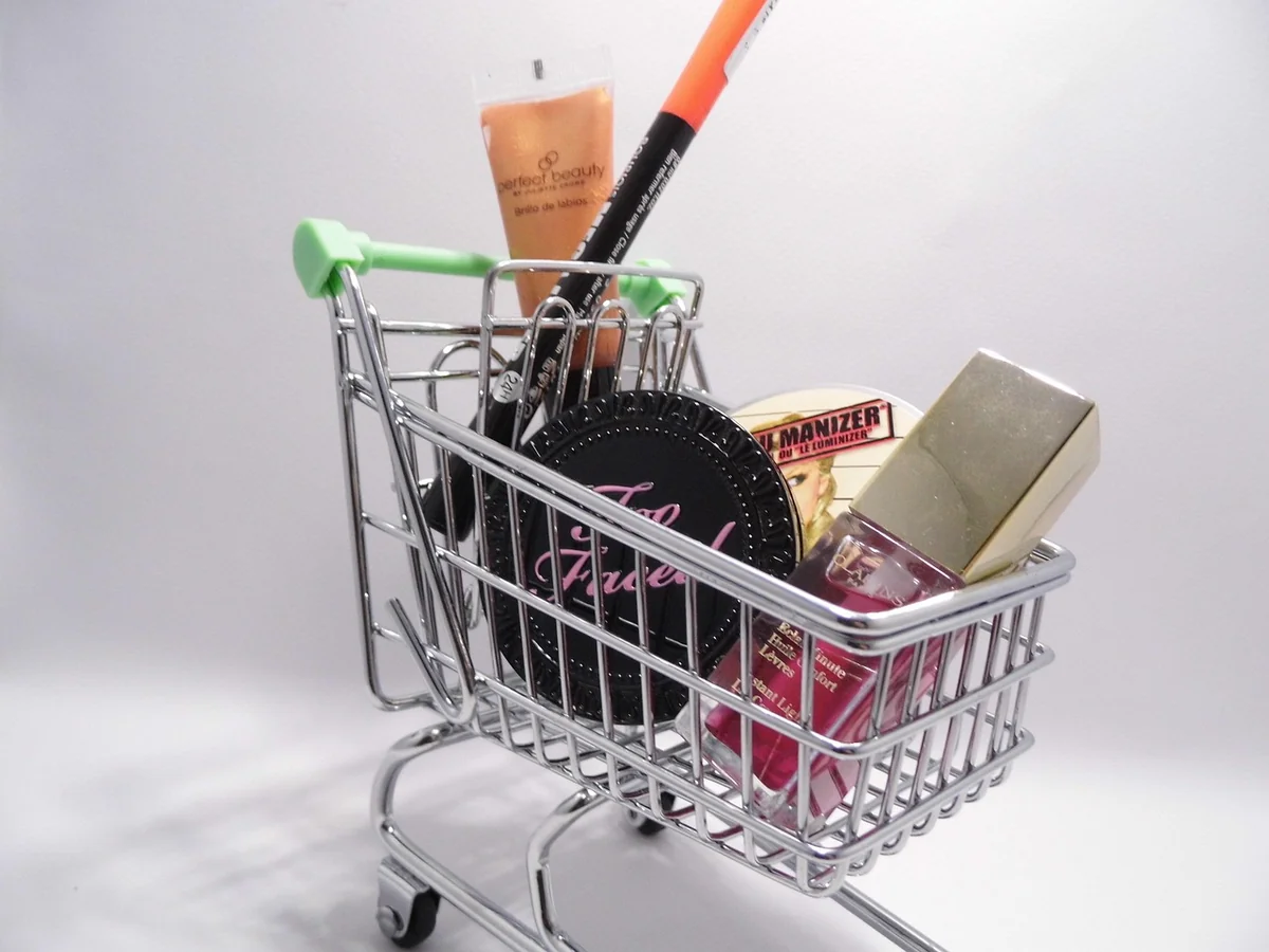 Consommation des millennials : ce qui les fait vraiment acheter